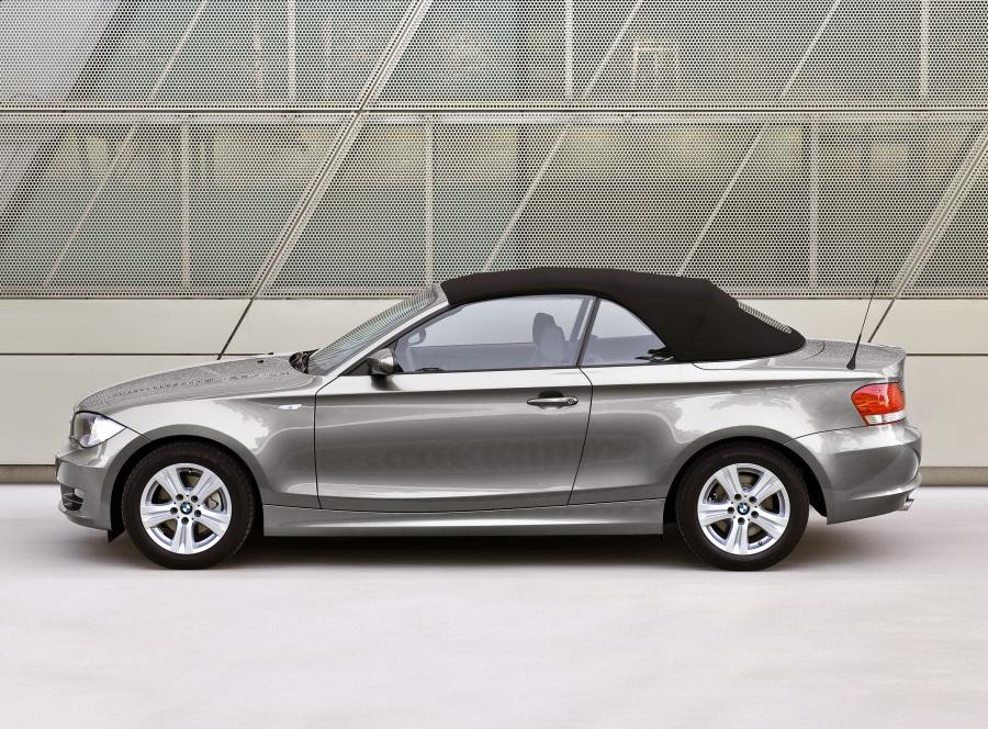  BMW 118d Convertible (E88) 2008 года  (WW) (фото 6 из 15)